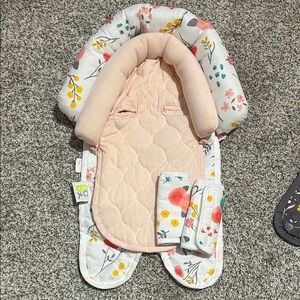 Floral Infant Car Seat Insert